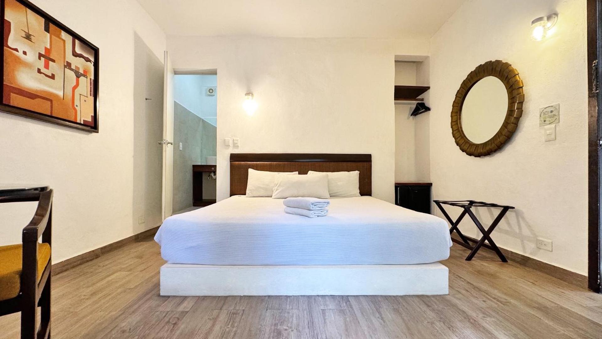 Siesta Fiesta Hotel Adults Only - 5Th Avenue Playa del Carmen Dış mekan fotoğraf